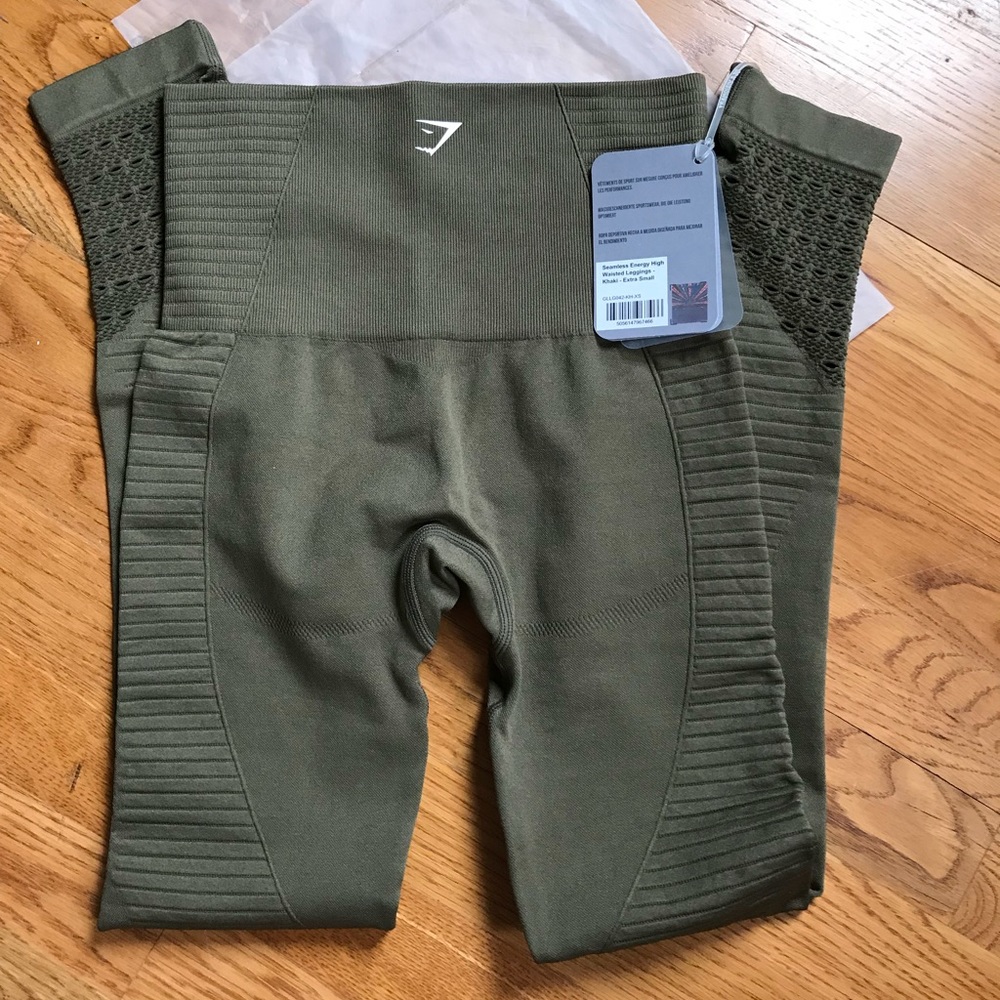 GYMSHARK khaki leggings XS